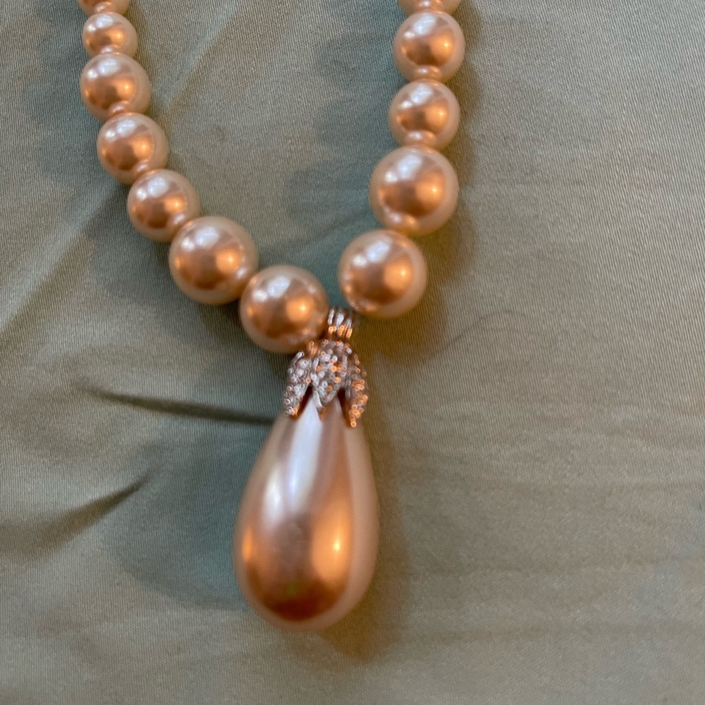 Pearl necklace